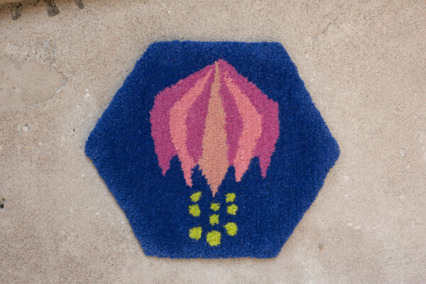 m-MK tufted rug Strangely charming flower turquoise & coral pink